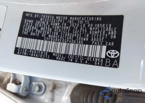 2016 Toyota Corolla Le z USA, uszkodzony, nr VIN 5YFBURHE6GP406186